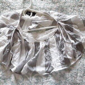 Women's Lulus Size Small Grey and White Off Shoulder Sleeve Lined Bandeau